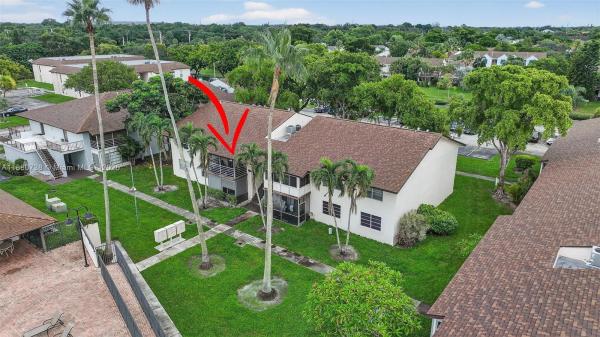 The Laurels At Margate, 370 E Laurel Dr #6E, Margate, Florida 33063, image 1