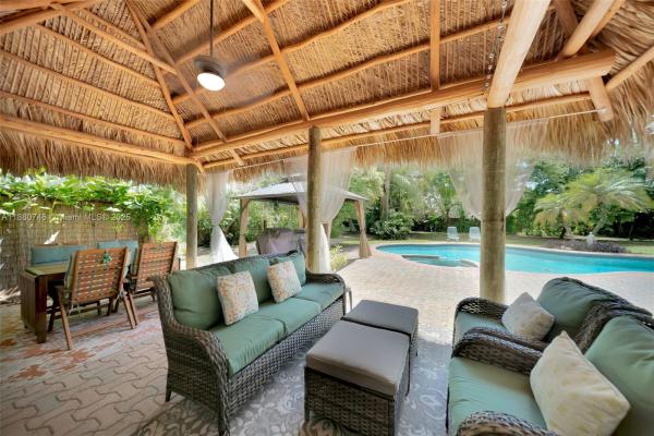 Hollywood Little Ranches, 2442 Fillmore St, Hollywood, Florida 33020, image 1