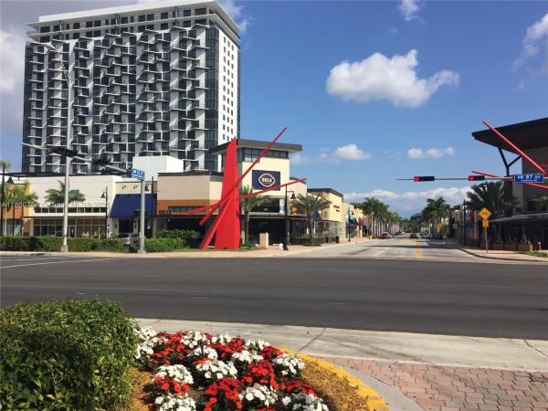 5300 Paseo At Downtown Doral, 5300 Paseo Blvd #410, Doral, Florida 33166, image 1