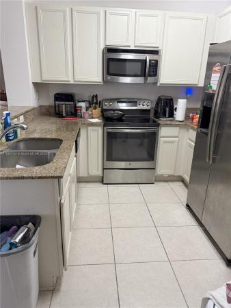 Mandarin Lakes, 27535 SW 142nd Ave, Naranja, Florida 33032, image 2