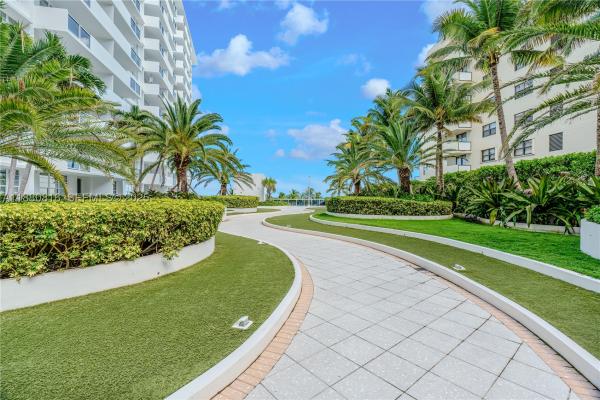 The Decoplage, 100 Lincoln Rd #323, Miami Beach, Florida 33139, image 3