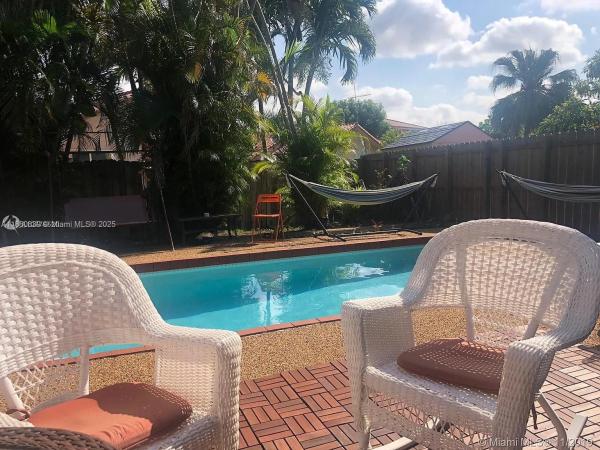 11329 SW 74th Ter, Miami, Florida 33173, image 1