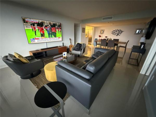 The Palm Beach House, 5600 N Flagler Dr 1806, West Palm Beach, Florida 33407, image 1