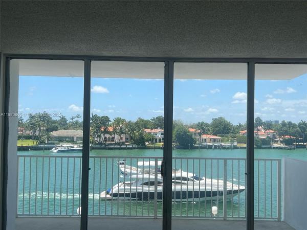 Regency Tower, 5838 Collins Ave #2A, Miami Beach, Florida 33140, image 1