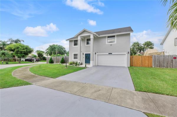 Laguna Pointe, 21970 SW 97th Ct, Cutler Bay, Florida 33190, image 3