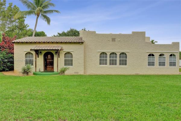 Old Pompano, 406 NE 5th Ave, Pompano Beach, Florida 33060, image 1