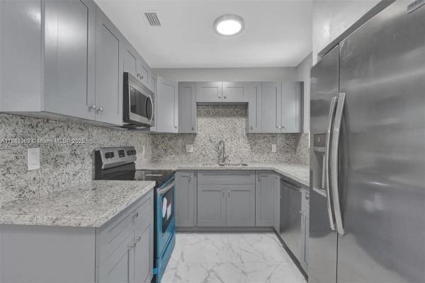 Sunnyside Estates, 2134 Dewey St, Hollywood, Florida 33020, image 1