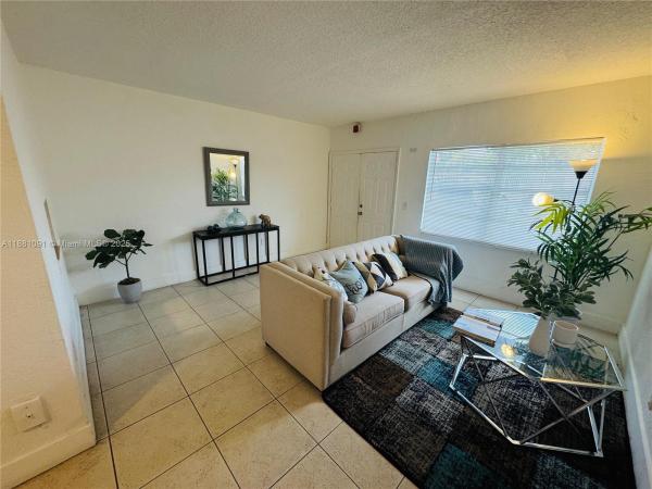 1401 NW 103rd St, Miami, Florida 33147, image 1