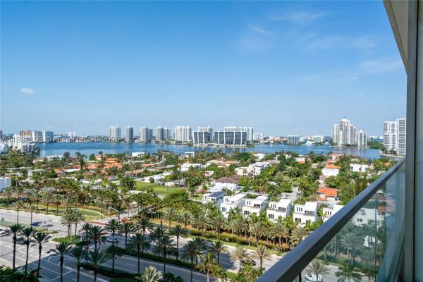 Residences By Armani Casa, 18975 Collins Ave #1104, Sunny Isles Beach, Florida 33160, image 2