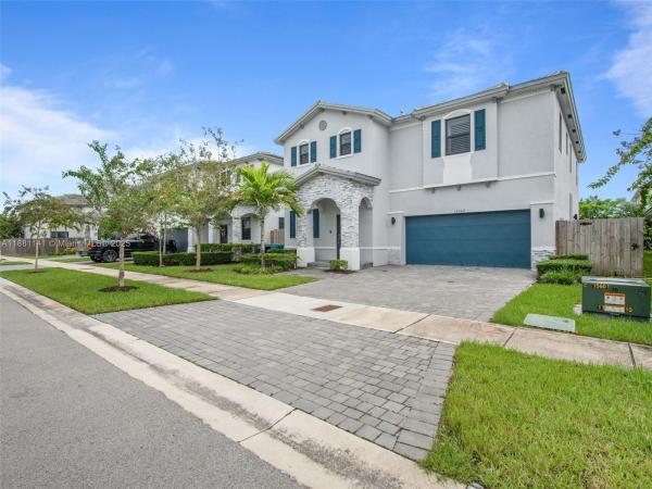 13362 SW 284th Ter, Homestead, Florida 33033, image 1