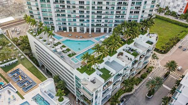 The Ivy At Riverfront, 90 SW 3rd St #1807, Miami, Florida 33130, image 1