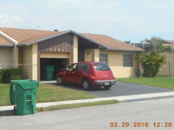 The Meadows Of Miramar, 9591 W Heather Ln, Miramar, Florida 33025, image 3