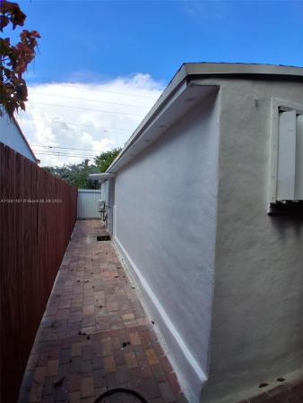 Coral Nook, 3052 SW 6th St, Miami, Florida 33135, image 1