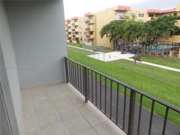 399 NW 72 Ave #209, Unincorporated Dade County, Florida 33126, image 1