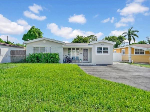 6930 SW 12th St, Pembroke Pines, Florida 33023, image 1