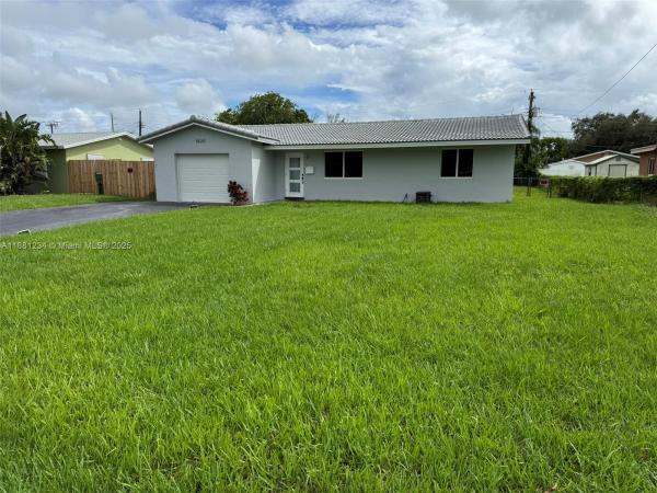 Twin Lakes North, 1020 NW 45th Ct, Fort Lauderdale, Florida 33309, image 1