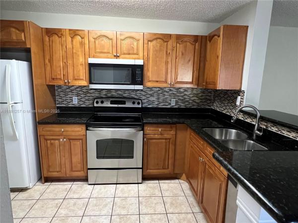 Coral Springs, Florida 33071, image 1