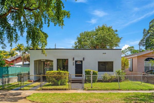 17th Avenue Manor, 1824 NW 47th St, Miami, Florida 33142, image 1
