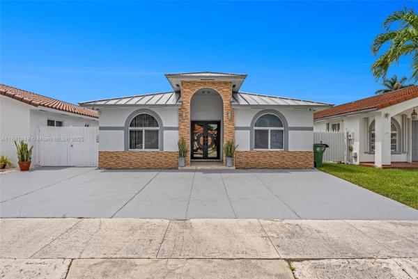 Ponderosa, 7710 W 30th Ln, Hialeah, Florida 33018, image 2