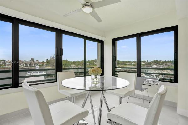 Oak Harbour, 925 Oak Harbour Dr, Juno Beach, Florida 33408, image 1
