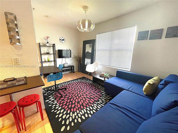 Welworth, 7326 Collins Ave #207, Miami Beach, Florida 33141, image 3