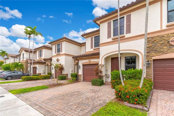 Bonterra, 3371 W 94th Ter, Hialeah, Florida 33018, image 2