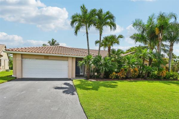 Waterford, 5610 Windover Way, Davie, Florida 33331, image 3