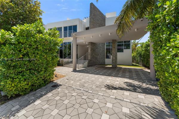 544 Fernwood Rd #544, Key Biscayne, Florida 33149, image 1