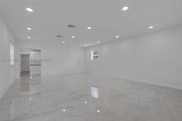 Pine Tree Park, 2960 NW 165th St, Miami Gardens, Florida 33054, image 1