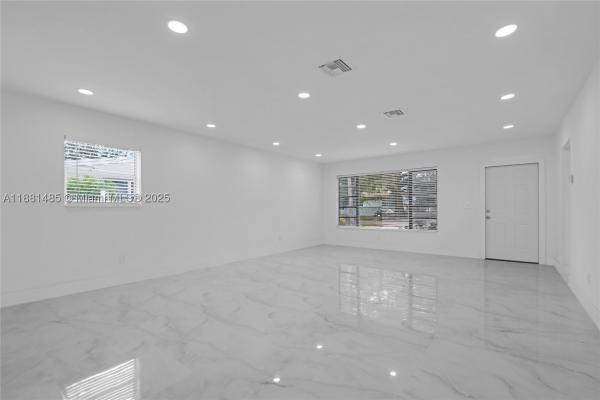 Pine Tree Park, 2960 NW 165th St, Miami Gardens, Florida 33054, image 3