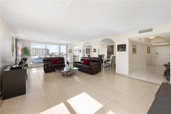 1920 S Ocean Dr #7A, Hallandale, Florida 33009, image 1