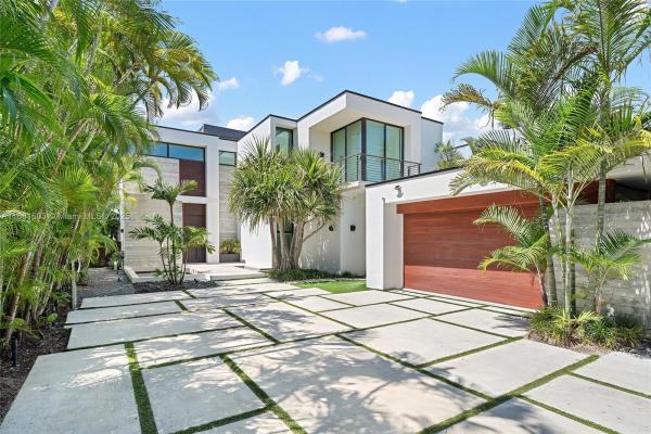 Nautilus, 4510 Prairie Ave, Miami Beach, Florida 33140, image 2