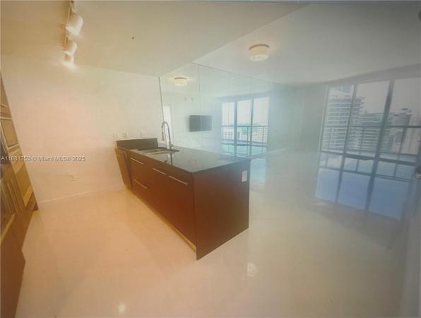 Icon Brickell Tower 1, 475 Brickell Ave #4812, Miami, Florida 33131, image 1