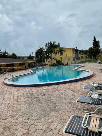 Biscayne Lake Gardens, 20201 NE 29th Ct #D112, Aventura, Florida 33180, image 1