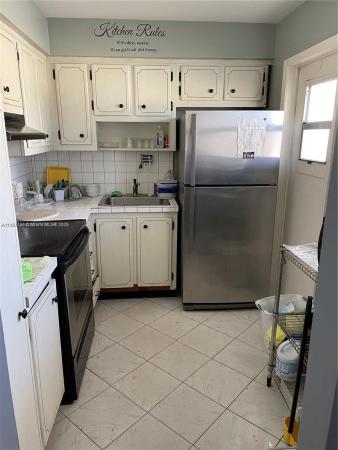 Biscayne Lake Gardens, 20201 NE 29th Ct #D112, Aventura, Florida 33180, image 2