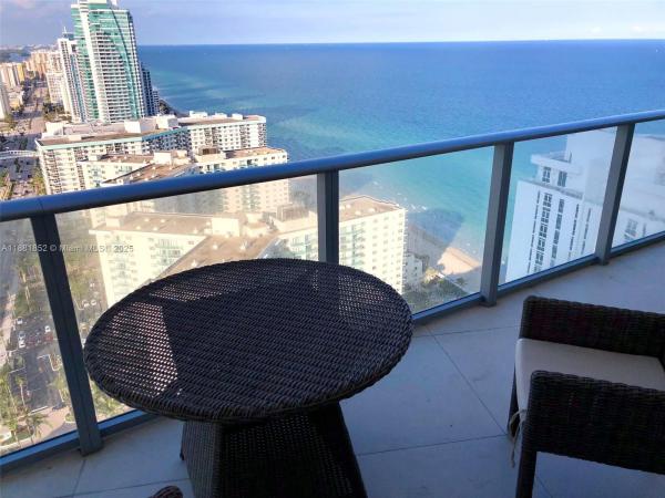 Lyfe Resort & Residences, 4111 S Ocean Dr #2910, Hallandale Beach, Florida 33019, image 2