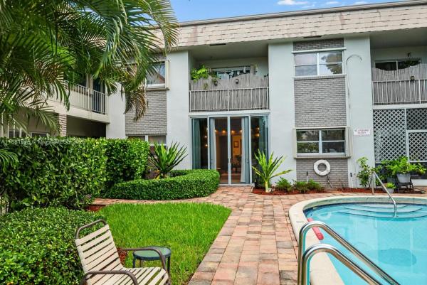 1541 NE 34th Ct 104 ##104, Oakland Park, Florida 33334, image 1