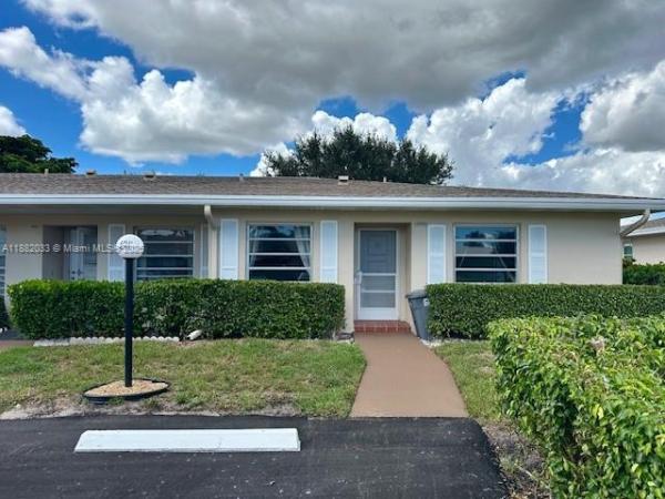 8793 Warwick Dr, Boca Raton, Florida 33433, image 1