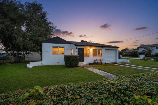1090 NW 77th St, Miami, Florida 33150, image 1