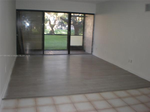 Hampton Court, 5855 Washington St 92 ##92, Hollywood, Florida 33023, image 1