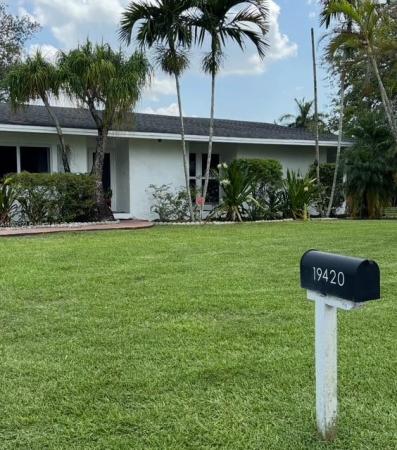 Hideaway Pines, 19420 SW 307th St, Redland, Florida 33030, image 2