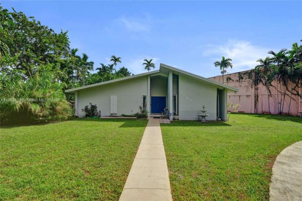 5785 SW 82nd Ave, Unincorporated Dade County, Florida 33143, image 1