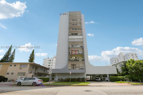 Golden West, 1345 West Ave #304, Miami Beach, Florida 33139, image 2