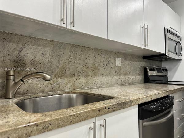 Apollo, 1130 11th St #4D, Miami Beach, Florida 33139, image 1