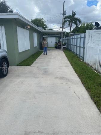 Myrtle Grove, Miami Gardens, Florida 33056, image 2