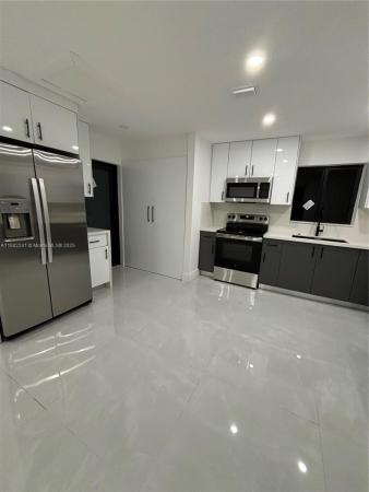 6813 SW 10th Ct, Pembroke Pines, Florida 33023, image 1