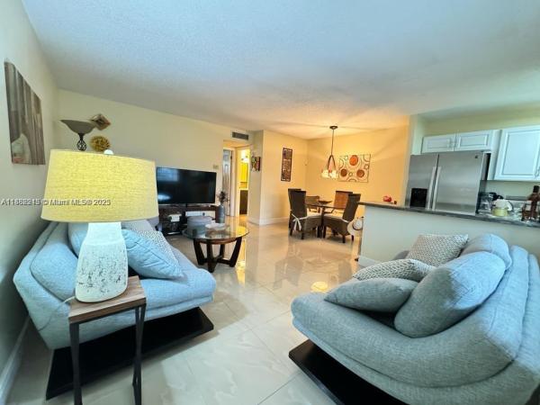 Beverly Hills, 5300 Washington St #I208, Hollywood, Florida 33021, image 1
