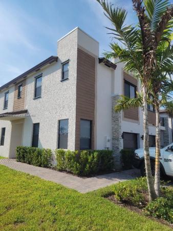 796 NE 208th Ln, Miami, Florida 33179, image 1