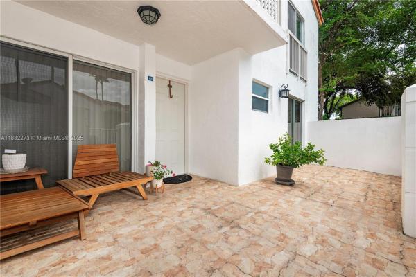Point Lake, 7611 SW 153rd Ct #105, Kendall West, Florida 33193, image 3