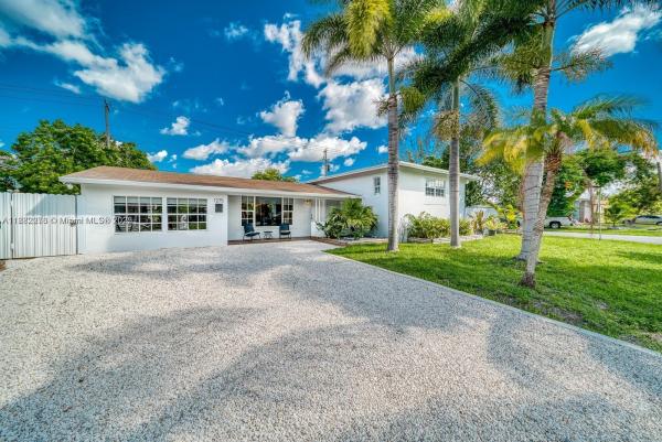 1275 NE 204th Ter, Miami, Florida 33179, image 1